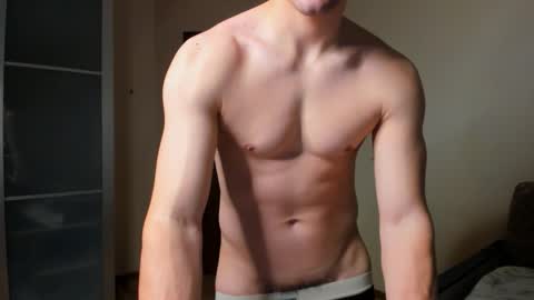 Snapshot of sam_huston18 chatting on 13, 2, 2026 BACK IN 2 WEEKS online show from 13, 2, 2026