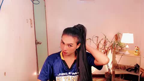 Snapshot of sam_mitinair chatting on 3, 12, 2024 sam online show from 3, 12, 2024