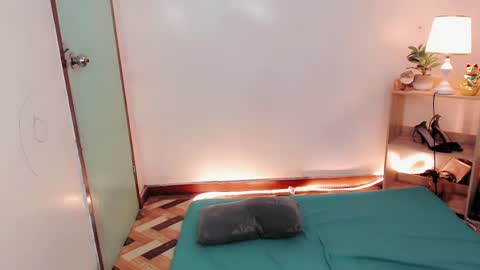 Snapshot of sam_mitinair chatting on 13, 12, 2024 sam online show from 13, 12, 2024