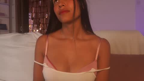 Samantha Roberts online show from 20, 10, 2025