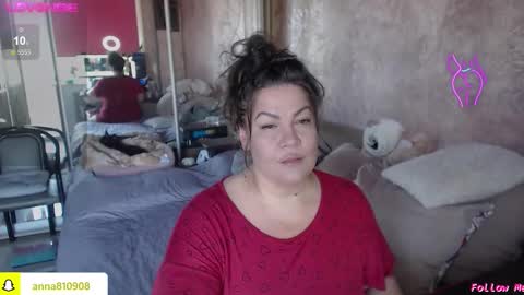 Snapshot of samanta_shy chatting on 12, 9, 2025 Marry online show from 12, 9, 2025