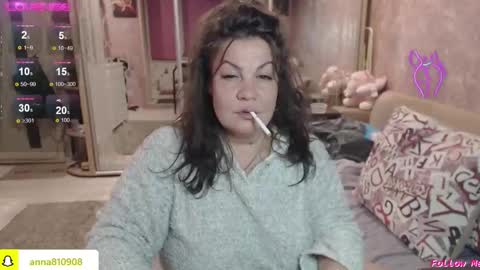 Snapshot of samanta_shy chatting on 20, 10, 2025 Marry online show from 20, 10, 2025