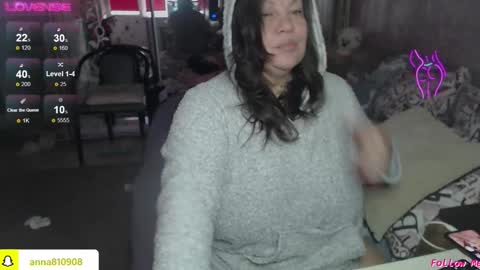 Snapshot of samanta_shy chatting on 14, 12, 2025 Marry online show from 14, 12, 2025