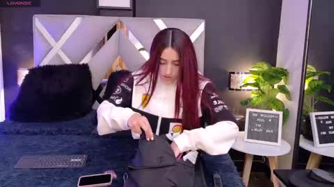 Samantha online show from 7, 10, 2025