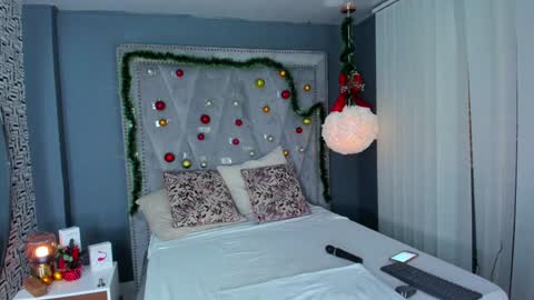 Samanta... online show from 31, 12, 2024