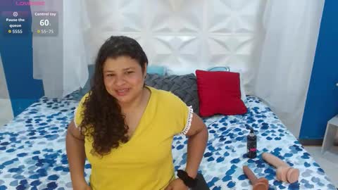 Snapshot of samantha__milf1 chatting on 23, 11, 2025 Samantha online show from 23, 11, 2025