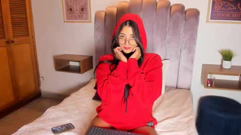 samantha_lux_ online show from 16, 10, 2025