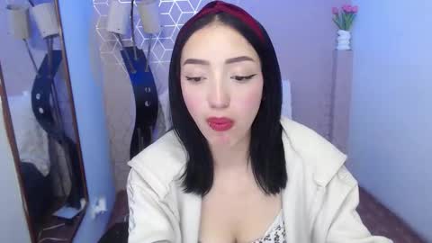 Samantha  online show from 7, 11, 2025