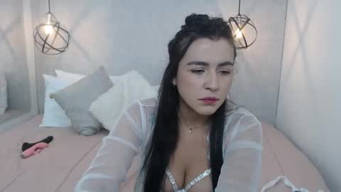 samanthaaMiiller online show from 12, 3, 2026