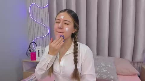 Alejandra  online show from 7, 1, 2026