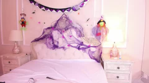 Snapshot of samanthapierce chatting on 31, 10, 2025 Samantha online show from 31, 10, 2025