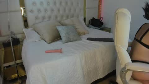 samantharoseee online show from 3, 10, 2025