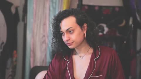 Samantha SayTen online show from 9, 10, 2025