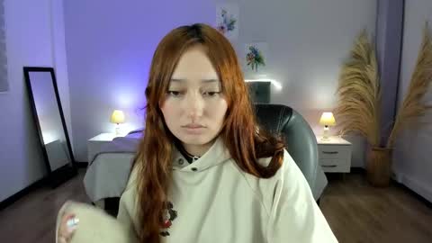 Snapshot of samara_hilton_2 chatting on 22, 10, 2025 samara_hilton_2 online show from 22, 10, 2025