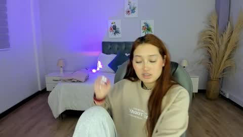 Snapshot of samara_hilton_2 chatting on 27, 10, 2025 samara_hilton_2 online show from 27, 10, 2025