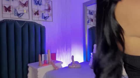 Samara Warren online show from 17, 1, 2026