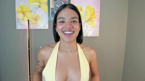 Samarha Gomez online show from 1, 12, 2025