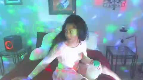Yaya online show from 4, 1, 2025