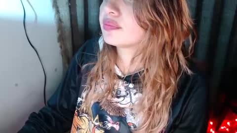 samatha_squirts online show from 12, 9, 2025
