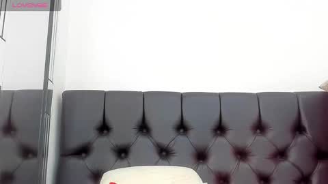 Snapshot of samay_sex18 chatting on 2, 2, 2025 samay_sex18 online show from 2, 2, 2025