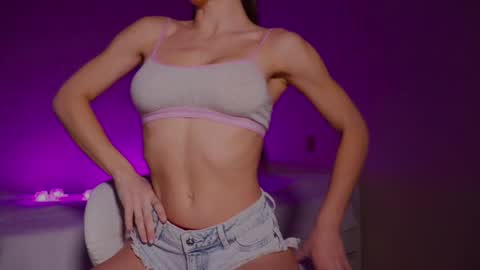 Snapshot of samdemia chatting on 10, 1, 2025 Sam Demia online show from 10, 1, 2025