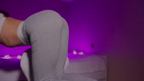 Snapshot of samdemia chatting on 25, 1, 2025 Sam Demia online show from 25, 1, 2025