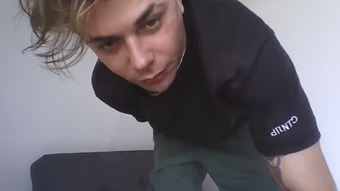 Snapshot of samgorgeous chatting on 9, 2, 2026 Fansly - Top4fans online show from 9, 2, 2026