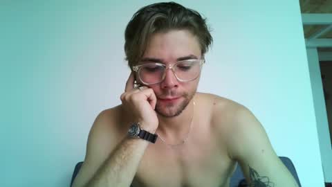 Snapshot of samgorgeous chatting on 21, 3, 2026 Fansly - Top4fans online show from 21, 3, 2026