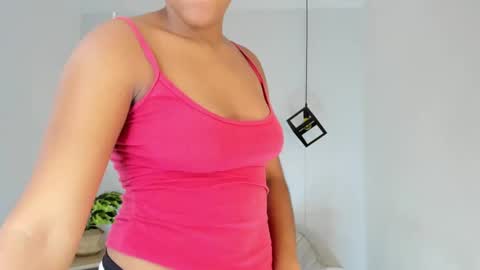 Snapshot of samie_mury chatting on 19, 10, 2025 Samie Mury online show from 19, 10, 2025