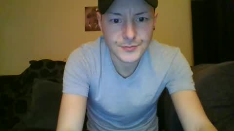 Snapshot of samlatty007 chatting on 5, 3, 2025 sexy lad looking for fun online show from 5, 3, 2025