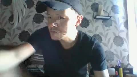 sexy lad looking for fun online show from 6, 1, 2026