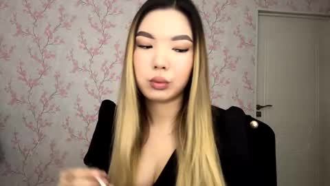 Elina online show from 17, 2, 2026