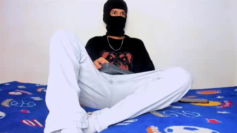 Snapshot of samuel_suarez chatting on 21, 10, 2025 online show from 21, 10, 2025