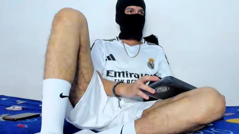 Snapshot of samuel_suarez chatting on 16, 11, 2025 online show from 16, 11, 2025