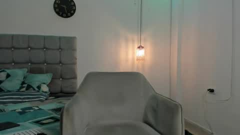 Snapshot of samxx_muscle chatting on 6, 11, 2025 samxx_muscle online show from 6, 11, 2025