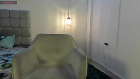 Snapshot of samxx_muscle chatting on 14, 11, 2025 samxx_muscle online show from 14, 11, 2025