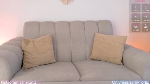 Snapshot of samyortiz_ chatting on 4, 11, 2025 Samy and Juan online show from 4, 11, 2025