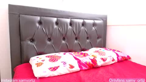 Snapshot of samyortiz_ chatting on 12, 11, 2025 Samy and Juan online show from 12, 11, 2025