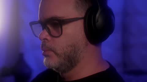 Sanders online show from 14, 10, 2025