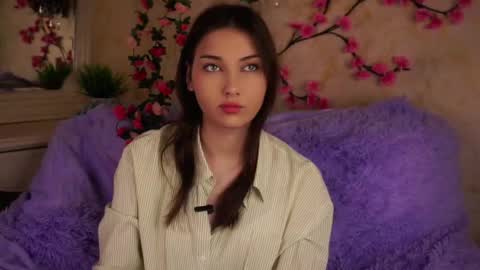 Snapshot of sandili chatting on 10, 11, 2025 Isabel but you can call me Bella online show from 10, 11, 2025