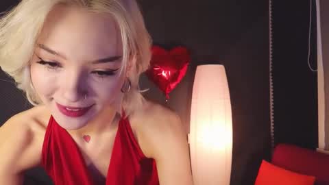 Sandy  online show from 25, 2, 2025