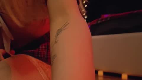 Sandy  online show from 19, 12, 2025