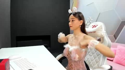 Snapshot of sandraharriss chatting on 15, 12, 2025 sandraharriss online show from 15, 12, 2025