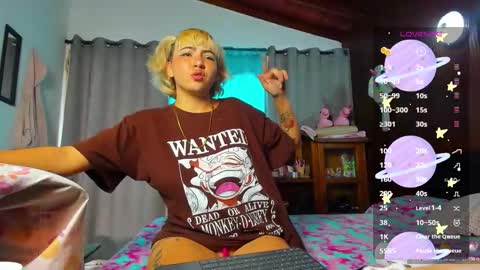 sandy_straw online show from 13, 1, 2026