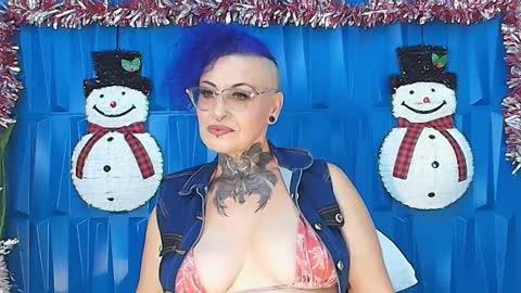 Sandy Rose online show from 12, 12, 2024