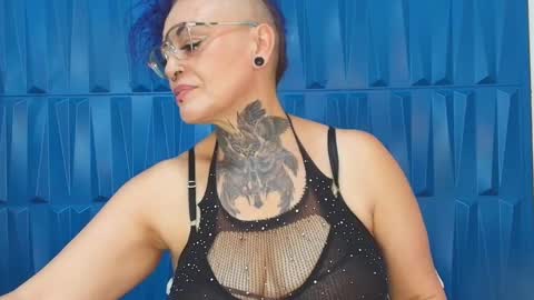 Sandy Rose online show from 10, 2, 2025