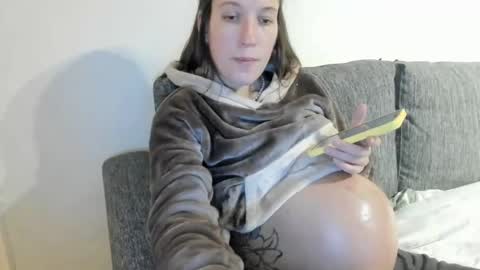 Snapshot of sandysun_shine chatting on 13, 12, 2024 Sandy online show from 13, 12, 2024