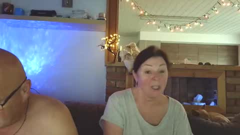 sanroom online show from 15, 11, 2025