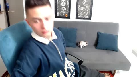 Snapshot of santi_ss chatting on 6, 11, 2025 santi_ss online show from 6, 11, 2025