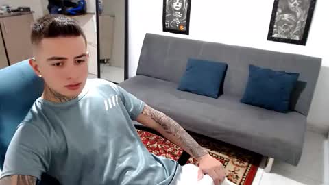 Snapshot of santi_ss chatting on 7, 11, 2025 santi_ss online show from 7, 11, 2025